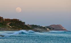 And a full moonrise...